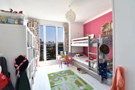 
                                                                                        Vente
                                                                                         APPARTEMENT FAMILIAL - TERRASSE - PARKING