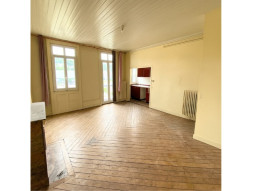 
                                                                                        Vente
                                                                                         APPARTEMENT FECAMP 53m2 - QUARTIER PORT 2m Gare