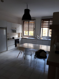 Location
Appartement fonctionnel et agréable (loyer tout inclus)