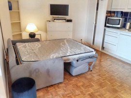 
                                                                                        Location
                                                                                         Appartement idéal pour F ou H d'affaires internat.