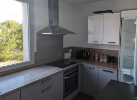 
                                                                                        Location
                                                                                         Appartement Lille Sud T4 85 m2 meublé, équipé