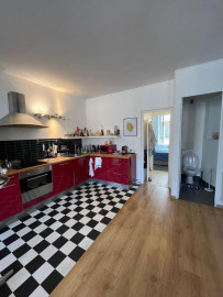 
                                                                                        Location
                                                                                         Appartement loft T2 - 70m2 - Lyon 7