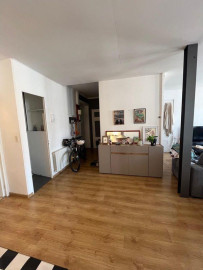 
                                                                                        Location
                                                                                         Appartement loft T2 - 70m2 - Lyon 7