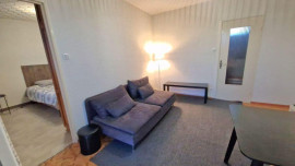 
                                                                                        Location
                                                                                         Appartement lumineux 2 pièces 40 m2 Esplanade