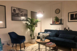 
                                                                                        Location
                                                                                         Appartement lumineux 47 m2 Batignoles (loyer tout inclus)