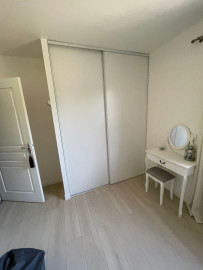 
                                                                                        Location
                                                                                         Appartement lumineux avec jardin à Herblay (loyer tout inclus)