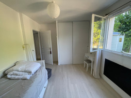 
                                                                                        Location
                                                                                         Appartement lumineux avec jardin à Herblay (loyer tout inclus)