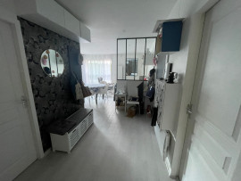 
                                                                                        Location
                                                                                         Appartement lumineux avec jardin à Herblay (loyer tout inclus)