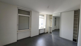 
                                                                                        Location
                                                                                         Appartement Lumineux et calme