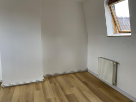 
                                                                                        Location
                                                                                         Appartement lumineux et chaleureux à louer