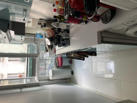 
                                                                                        Location
                                                                                         Appartement lumineux et entretenu