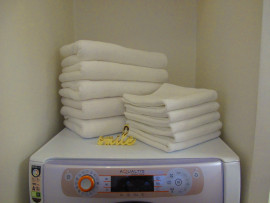 
                                                                                        Location
                                                                                         Appartement lumineux et fonctionnel (loyer tout inclus)