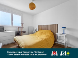 
                                                                                        Vente
                                                                                         Appartement lumineux - vue dégagée - proche toutes commodités - balcon- parking