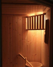 
                                                                                        Location
                                                                                         Appartement luxe équipé d'un sauna finlandais