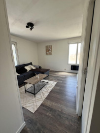 
                                                                                        Location
                                                                                         Appartement meublé + 1 place de parking Morangis