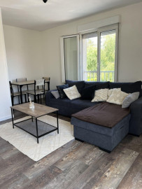 
                                                                                        Location
                                                                                         Appartement meublé + 1 place de parking Morangis