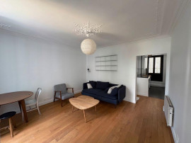 
                                                                                        Location
                                                                                         Appartement meublé 2 pièces 43 m² Batignolles