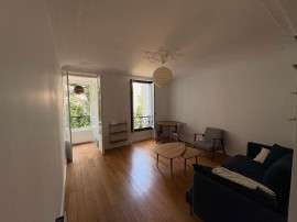 
                                                                                        Location
                                                                                         Appartement meublé 2 pièces 43 m² Batignolles