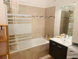 
                                                                                        Location
                                                                                         Appartement meublé 2 pièces à Bagneux  avec balcon