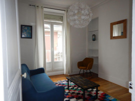 
                                                                                        Location
                                                                                         APPARTEMENT MEUBLE 2 PIECES CHAMPIONNET LAKANAL