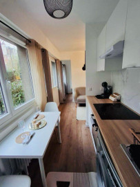 
                                                                                        Location
                                                                                         Appartement meublé 2 pièces quartier Bécon