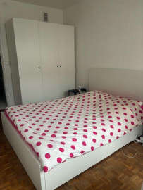 
                                                                                        Location
                                                                                         Appartement meublé 2p à Saint-Maur des Fossés