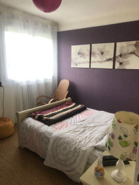 
                                                                                        Location
                                                                                         Appartement meublé 3 pièces avec terrasse 40 m2