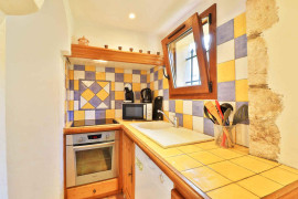 
                                                                                        Location
                                                                                         Appartement meublé 3 pièces en villa