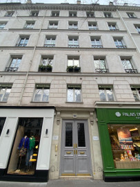 
                                                                                        Location
                                                                                         Appartement meublé 4 pièces – Quartier Madeleine,