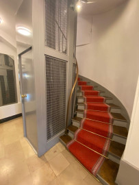 
                                                                                        Location
                                                                                         Appartement meublé 4 pièces – Quartier Madeleine,