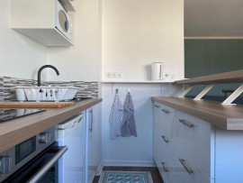 
                                                                                        Location
                                                                                         Appartement meublé 40m2 proche Pellegrin