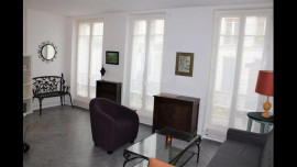 
                                                                                        Location
                                                                                         Appartement meublé - 50 m 2 - Paris 9è Martyrs