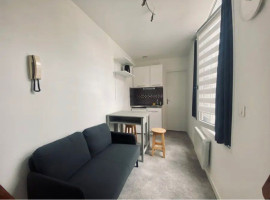 
                                                                                        Location
                                                                                         Appartement meublé