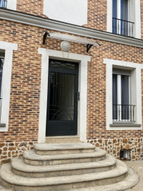 Location
Appartement meublé à Argenteuil (loyer tout inclus)