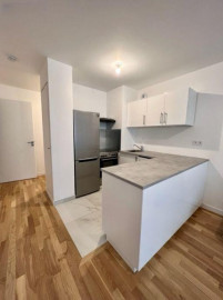 
                                                                                        Location
                                                                                         Appartement meublé à louer