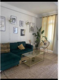 
                                                                                        Colocation
                                                                                         Appartement meublé à louer