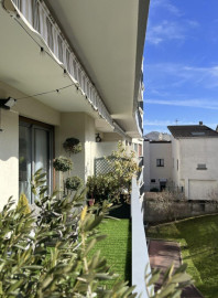 
                                                                                        Location
                                                                                         Appartement meublé à louer