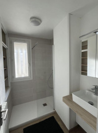 
                                                                                        Location
                                                                                         Appartement meublé à louer