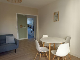 
                                                                                        Location
                                                                                         Appartement meublé à louer