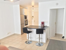 
                                                                                        Location
                                                                                         Appartement meublé à louer avec Parking compris
