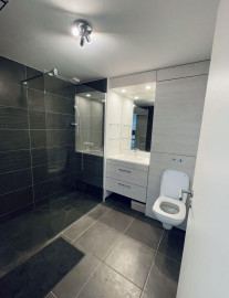
                                                                                        Location
                                                                                         Appartement meublé à louer proche calanques