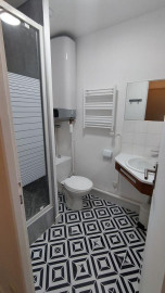 
                                                                                        Location
                                                                                         Appartement meublé - Arrêt busway Joliverie