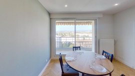 
                                                                                        Colocation
                                                                                         Appartement meublé avec vue