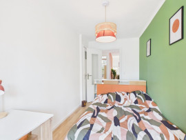 
                                                                                        Colocation
                                                                                         Appartement meublé en colocation