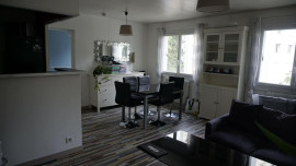 
                                                                                        Location
                                                                                         Appartement meublé Lyon/Tassin