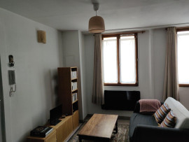 
                                                                                        Location
                                                                                         Appartement meublé Paris 19ème