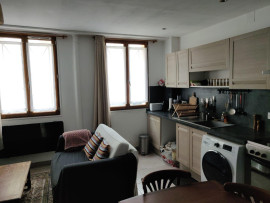 
                                                                                        Location
                                                                                         Appartement meublé Paris 19ème