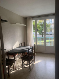 
                                                                                        Location
                                                                                         Appartement meublé proche campus