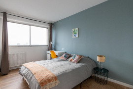 
                                                                                        Colocation
                                                                                         Appartement meublé proche M 13 et ligne J