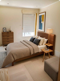 
                                                                                        Location
                                                                                         Appartement meublé refait à neuf (2 min du RER A)